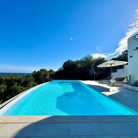 Paola With Swimming Pool Domus De Maria